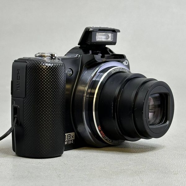 Цифровой фотоаппарат Olympus SZ-10 черный