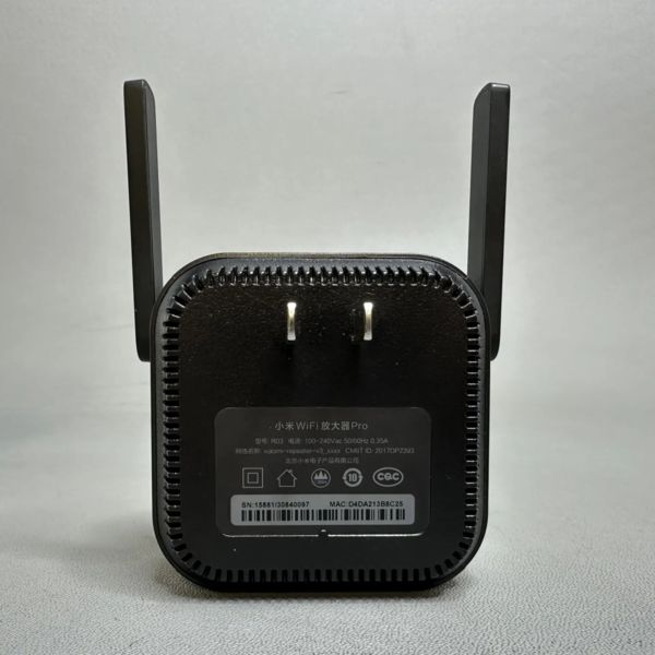 Wi-Fi усилитель сигнала (репитер) Xiaomi Mi Wi-Fi Range Extender Pro CE R03
