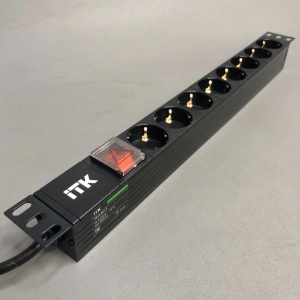 Блок розеток ITK 8 мест PDU 1U шнур 2м PH12-8D1-P