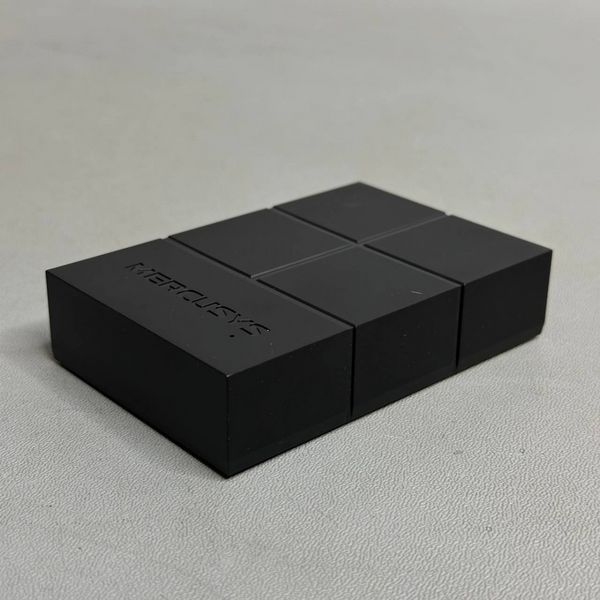 Коммутатор Mercusys MS105G черный