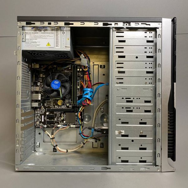ПК Intel Pentium G3460 / 4Gb / 120Gb + 250Gb / 300W