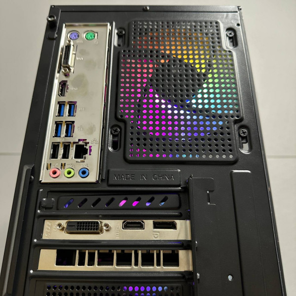 Игровой ПК AMD Ryzen 5 2600 / 16Gb / 250Gb+500Gb / 6Gb GTX1660 Super / ATX-600W