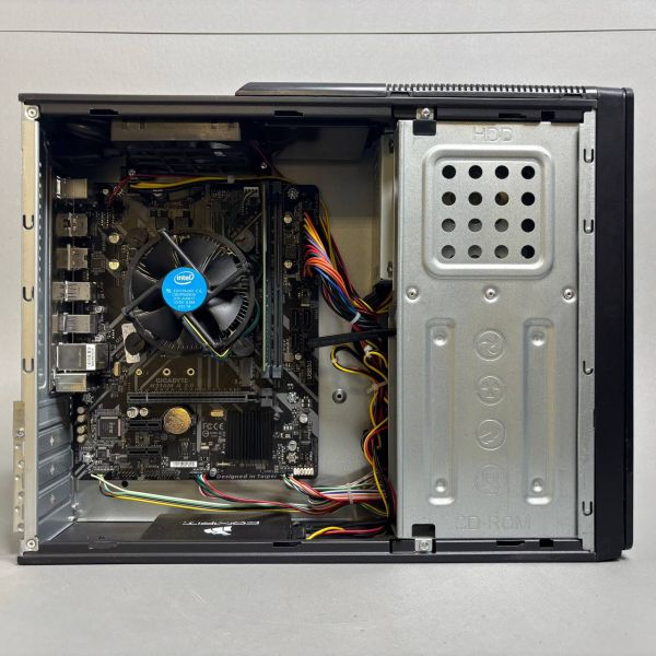 ПК Intel Core i3-8100 / 8Gb / 240Gb SSD / Intel UHD / ATX-300W