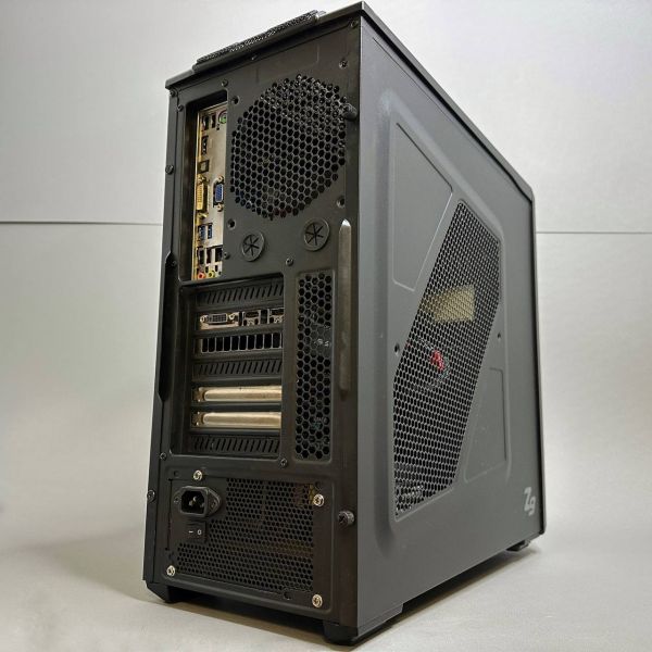 Игровой ПК Intel Core i7-3770 / 16Gb / 240Gb + 500Gb / 2Gb GTX950 / ATX-550W