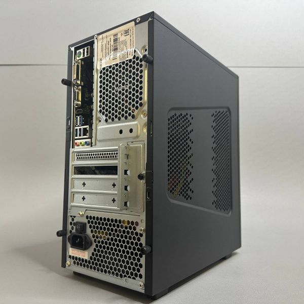 ПК AMD Ryzen 5 5600G / 16Gb / 500Gb SSD / AMD Radeon Graphics / ATX-400W