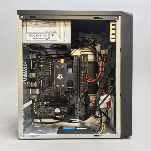 ПК AMD Ryzen 5 5600G / 16Gb / 256Gb SSD + 500Gb HDD / AMD Radeon Graphics / ATX-450W