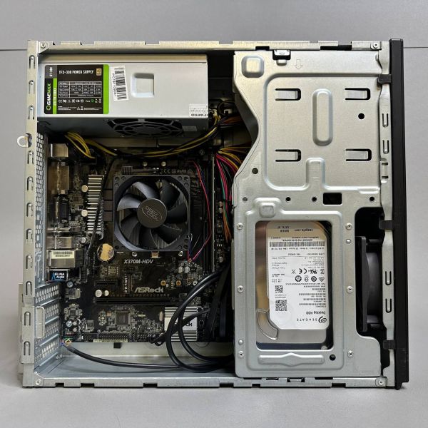 ПК AMD Ryzen 3 3200G / 8Gb / 256Gb SSD + 500Gb HDD / Vega 8 / ATX-300W