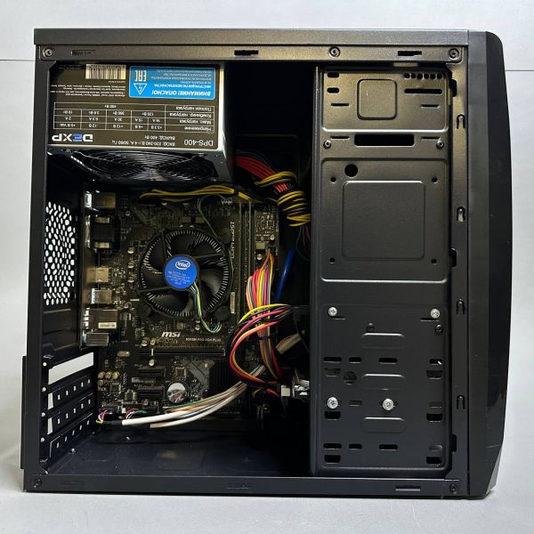 ПК Intel Core i3-8100 / 8Gb / 240Gb SSD + 500Gb HDD / Intel UHD / ATX-400W