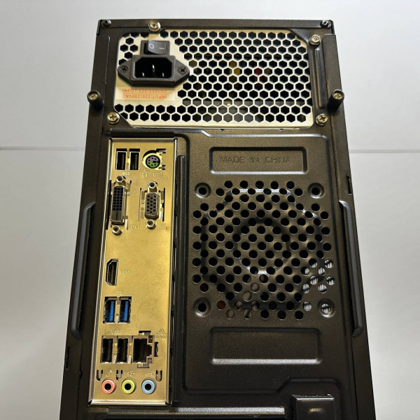 ПК Intel Core i3-8100 / 8Gb / 240Gb SSD + 500Gb HDD / Intel UHD / ATX-400W