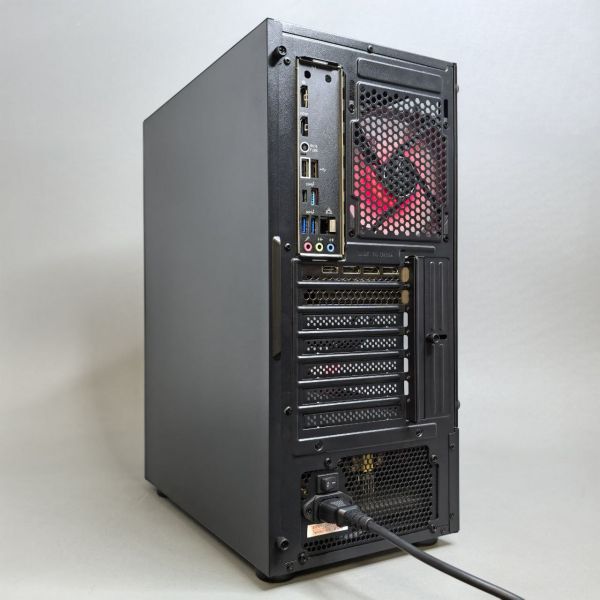 Игровой ПК AMD Ryzen 5 7500F / 32Gb DDR5 / 1Tb SSD m.2 + 1Tb HDD / 12Gb RTX 5070 / ATX-800W