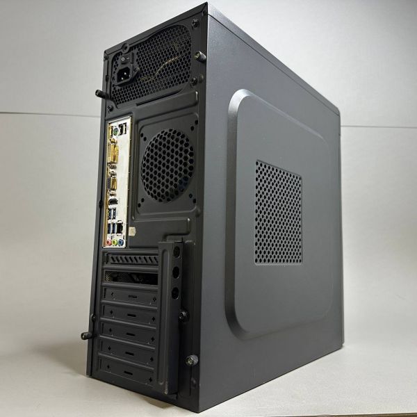 ПК AMD Ryzen 3 2200G / 8Gb / 256Gb SSD + 500Gb HDD / AMD Radeon Vega 8 / ATX-400W