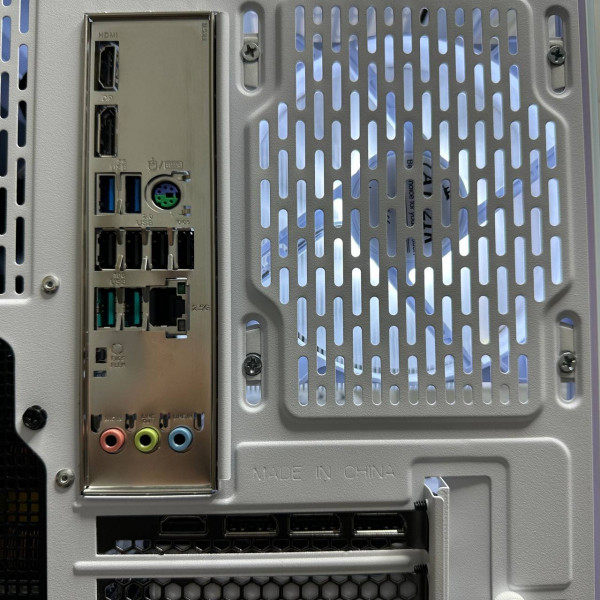 ПК AMD Ryzen 7 7800X3D / 32Gb DDR5 / 512Gb m.2 + 1Tb SSD / 12Gb RTX 5070 / ATX-750W 