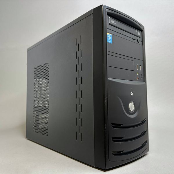 ПК AMD Ryzen 3 Pro 3200G / 8Gb / 240Gb SSD + 500Gb HDD / Vega 8 / ATX-500W