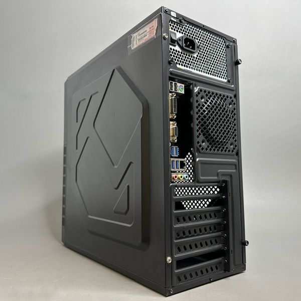 ПК AMD Ryzen 3 Pro 3200G / 8Gb / 240Gb SSD + 500Gb HDD / Vega 8 / ATX-350W
