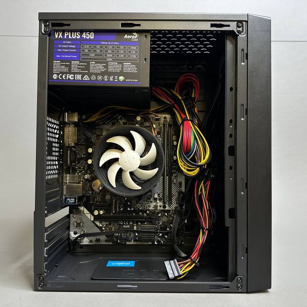 ПК AMD Ryzen 3 2200G / 8Gb DDR4 / 240Gb SSD / Vega 8 / ATX-450W