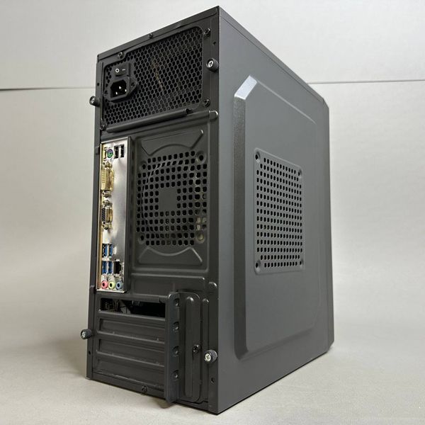 ПК AMD Ryzen 3 2200G / 8Gb DDR4 / 240Gb SSD / Vega 8 / ATX-450W