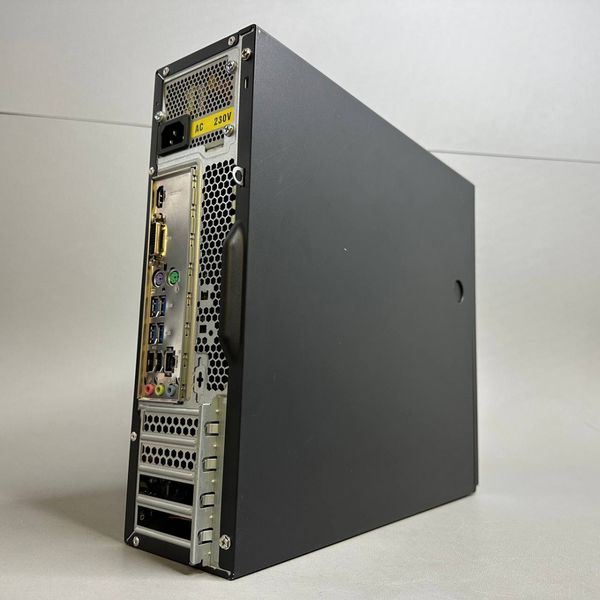 ПК AMD Ryzen 3 Pro 3200G / 8Gb DDR4 / 240Gb SSD / Vega 8 / ATX-300W