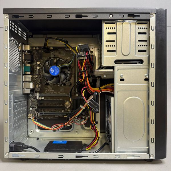ПК Intel Core i7-7700K / 16Gb DDR4 / 240Gb SSD + 500Gb HDD / Intel HD / ATX-500W
