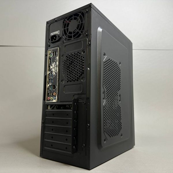 ПК AMD Ryzen 5 3400G / 8Gb DDR4 / 240Gb SSD / Vega 11 / ATX-500W