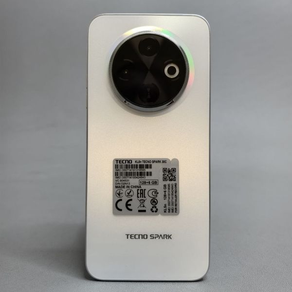 Смартфон Tecno SPARK 30C 6/128Gb Orbit White