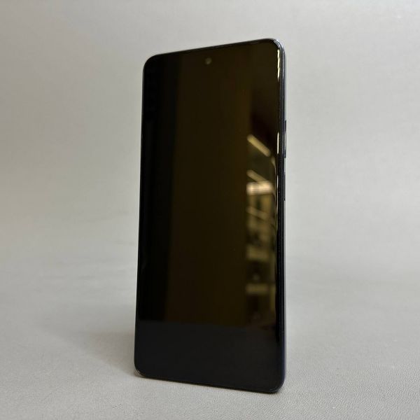 Смартфон Infinix HOT 40 8/128 ГБ, Dual nano SIM, Starlit Black