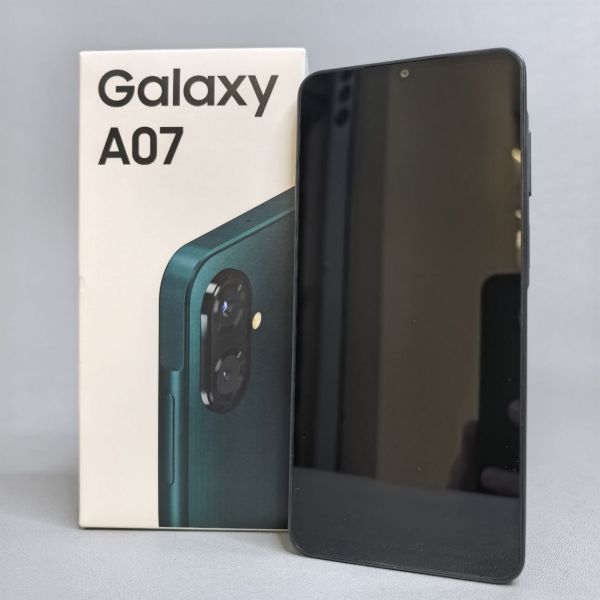 Смартфон Samsung Galaxy A07, 4/128 ГБ, Dual nano SIM, зеленый