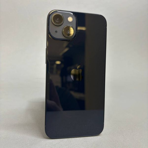 Смартфон Apple iPhone 13 128 ГБ, Dual: nano SIM + eSIM, тёмная ночь