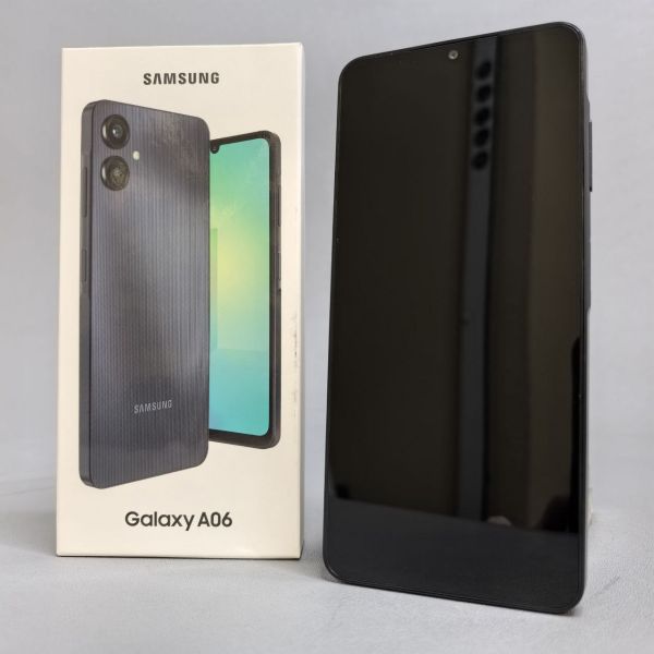 Смартфон Samsung Galaxy A06 4/64 ГБ, Dual nano SIM, черный