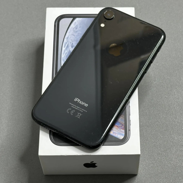 Смартфон Apple iPhone Xr 128 ГБ, nano SIM+eSIM, черный
