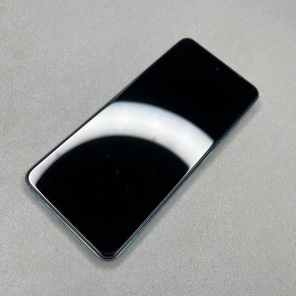Смартфон Tecno SPARK 20 8/256Гб голубой