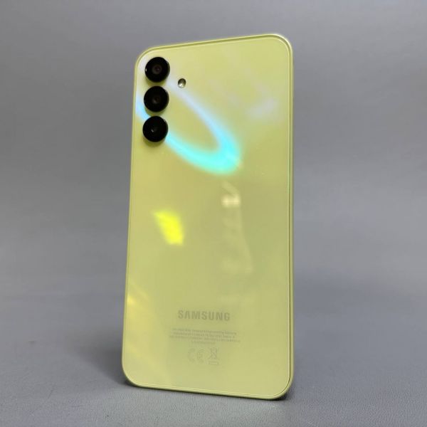Смартфон Samsung Galaxy A15 4G 8/256 ГБ, Dual nano SIM, желтый