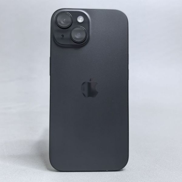 Смартфон Apple iPhone 15 256 ГБ, Dual: nano SIM + eSIM, черный