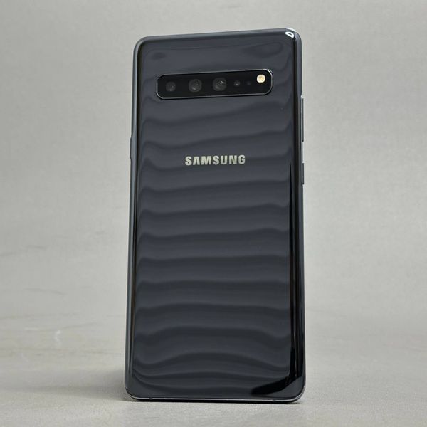 Смартфон Samsung Galaxy S10 5G 8/512Gb (SM-G977N), черный