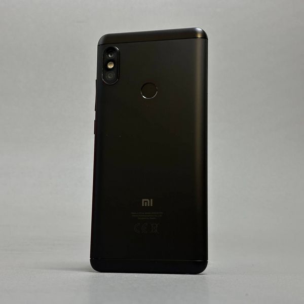 Смартфон Xiaomi Redmi Note 5 3/32 ГБ, 2 SIM, черный