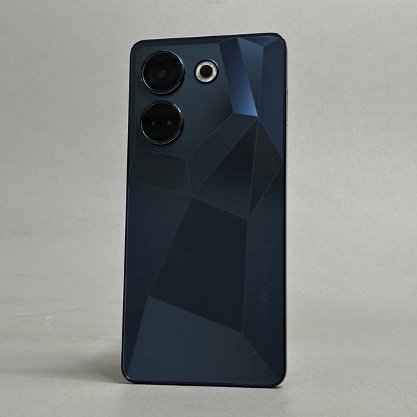 Смартфон TECNO Camon 20 Pro 8/256 ГБ Global для РФ, Dual nano SIM, предрассветный черный