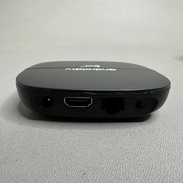 Смарт-приставка TV98 4K Ultra 4/64Gb (Android 13)