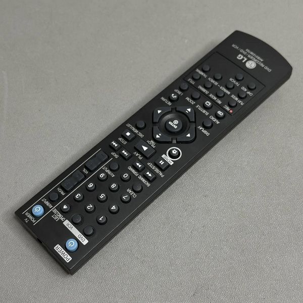 DVD-плеер LG DV654XS серый