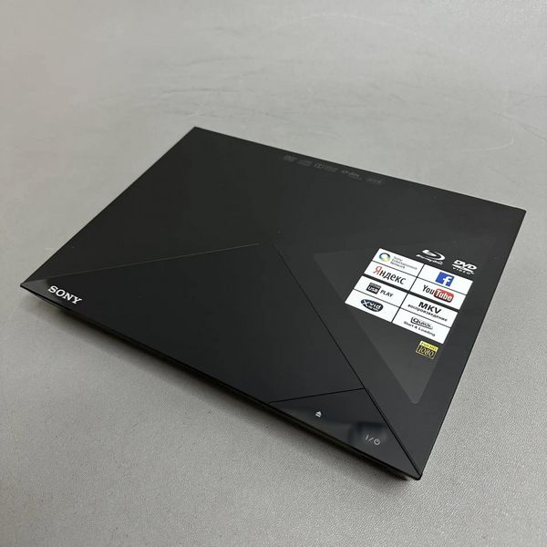Blu-ray плеер Sony BDP-S1200, черный