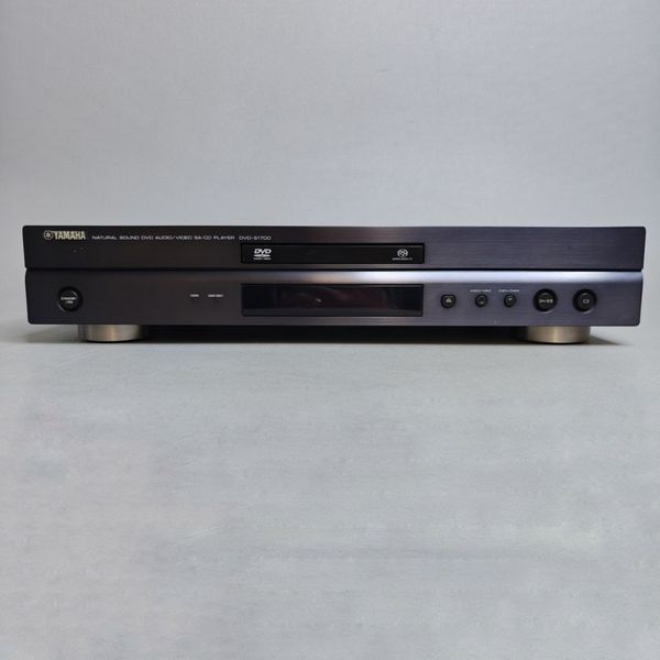 DVD-плеер Yamaha DVD-S1700