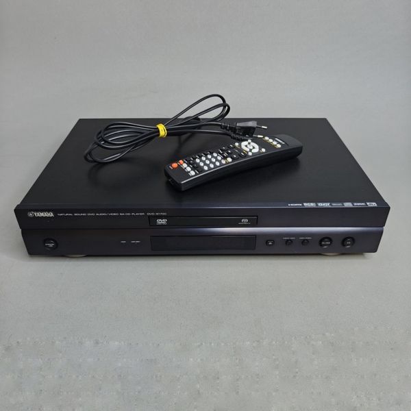 DVD-плеер Yamaha DVD-S1700