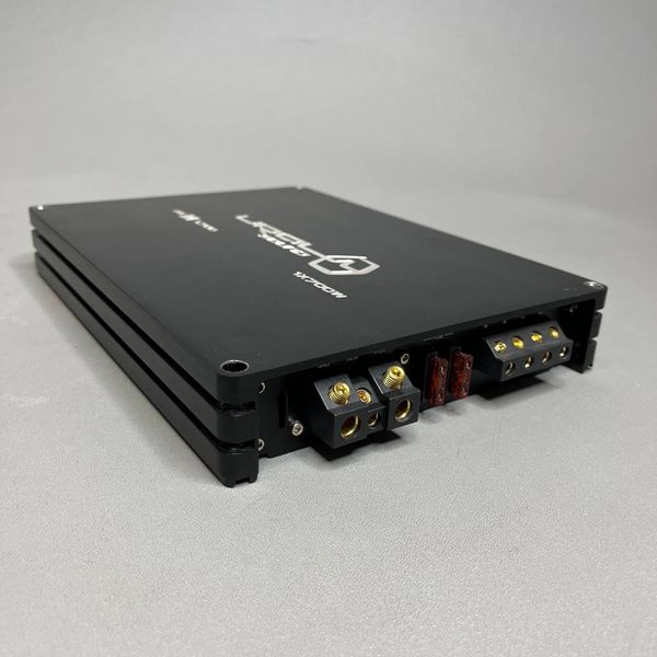 Автомобильный усилитель Урал AKM 1.700