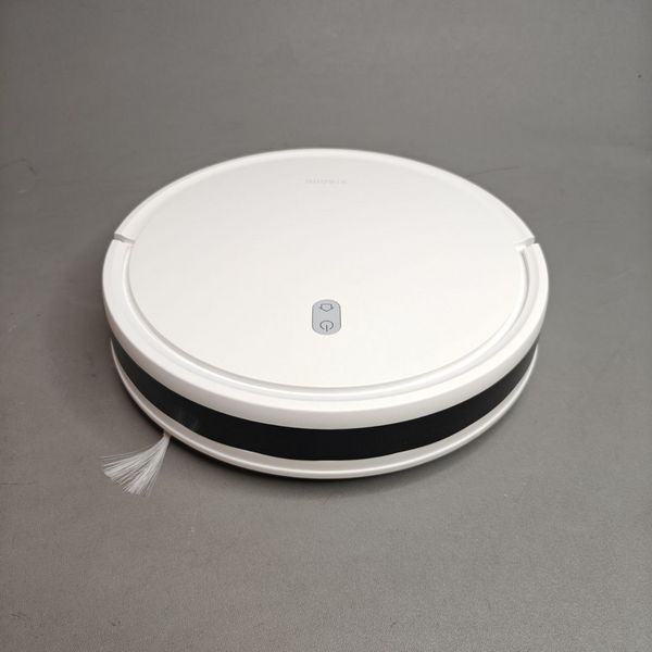Робот-пылесос Xiaomi Robot Vacuum E10 белый