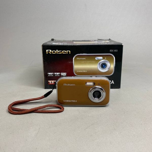 Цифровой фотоаппарат Rolsen RDC-003