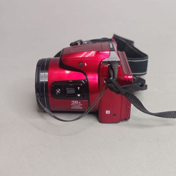 Фотоаппарат Nikon Coolpix L840, красный