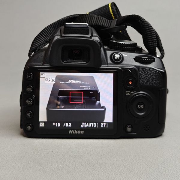 Зеркальный фотоаппарат Nikon D3100 Kit AF-S DX NIKKOR 18-55mm f/3.5-5.6G II Ростест