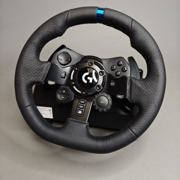 Руль Logitech G G923 TRUEFORCE PS4, совместим с PS4, PS5, ПК, Windows 10/11, черный