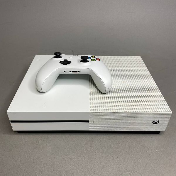 Игровая приставка Microsoft Xbox One S 1000 ГБ HDD, без игр, белый