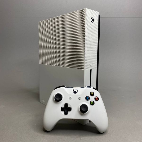 Игровая приставка Microsoft Xbox One S 1000 ГБ HDD, без игр, белый