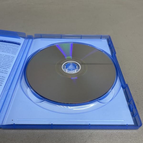 Игра Одни из нас - Обновленная версия Playstation Hits (PS4, диск, Русская версия)