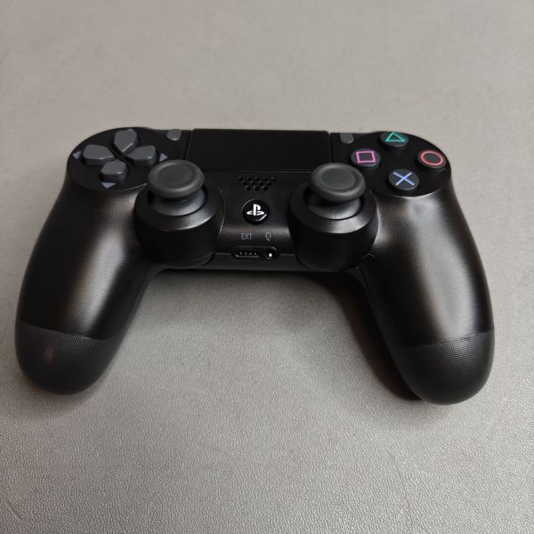 Геймпад Sony DualShock 4 V2 Black